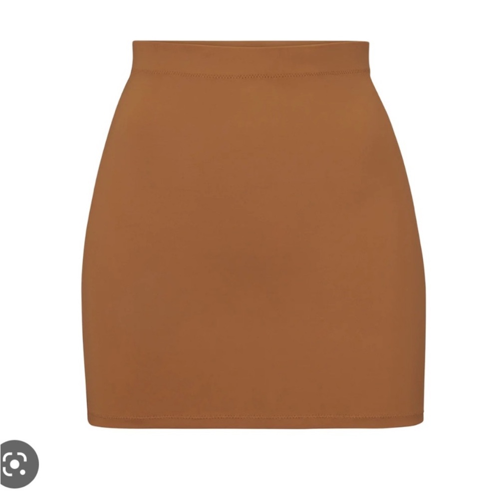 SKIMS Women’s Swim mini skirt in Warm Brown preowned medium almond camel color